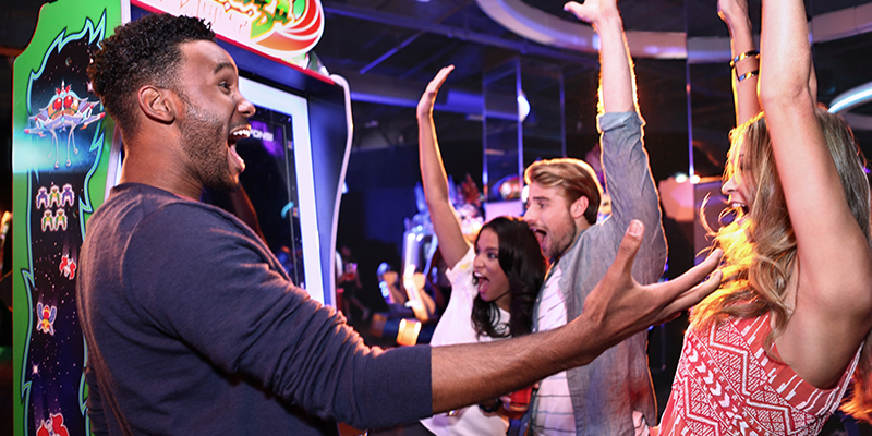 Dave & Buster's