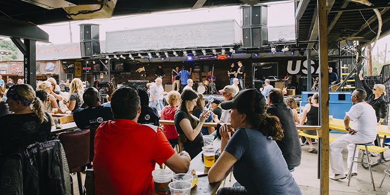 Knuckleheads Saloon