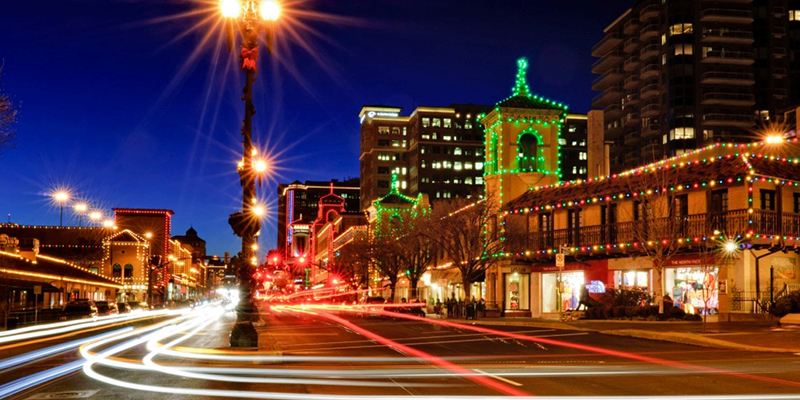 Plaza Lights