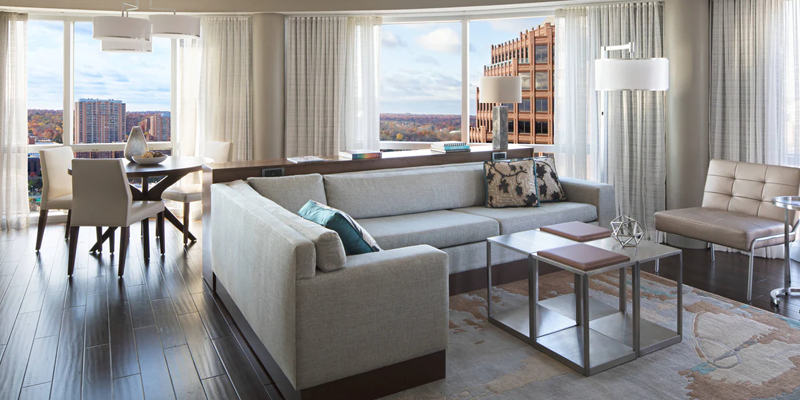 Marriott Country Club Plaza